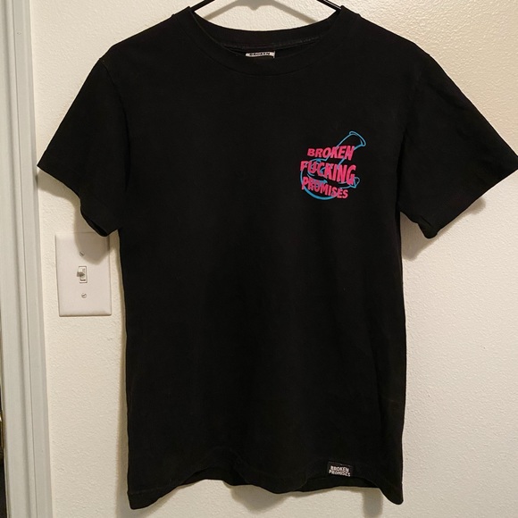 Broken Promises Don’t Cry T-Shirt - Picture 2 of 2